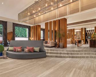 The Raintree - Chennai - Aula