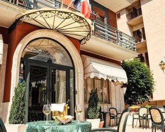 Hotel Siviglia - Fiuggi - Byggnad
