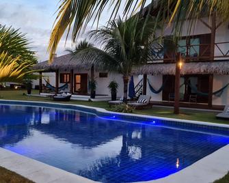 Hotel de Charme Illuminare Stile - Fortim - Piscina