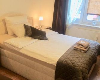 Ingrids Ferienwohnung Mit Balkon in Thie - Salzgitter