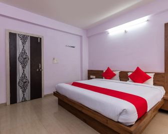 Collection O Prince Palace - Ratlām - Bedroom