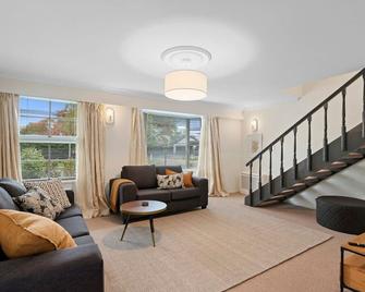 Little Garden Home - Christchurch - Sala de estar