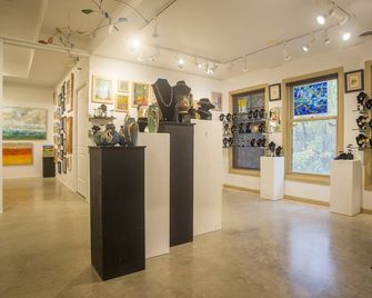 Treehouse at Plum Bottom Voted Best of DC - Egg Harbor - Front desk