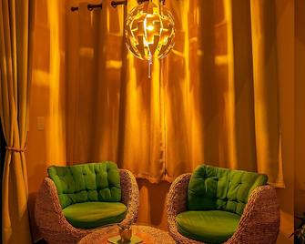 Shiva Boutique Hotel - Praia do Rosa - Imbituba - Lounge