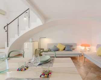 Piscaria - Procida - Sala de estar