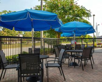 Fairfield by Marriott Inn and Suites Augusta Fort Eisenhower Area - Augusta - Patio