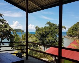 The Beachaven Chalets, Kota Belud - Kota Belud - Balcony