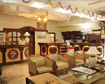 Raj Residency - Chennai - Bar