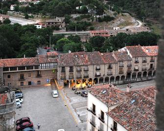 Hotel-Spa El Molino De Alcuneza - Sigüenza - Gebäude