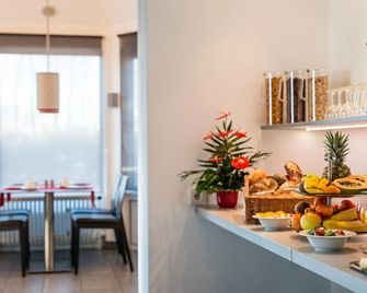 Hotel Am Leinritt - Kahl am Main - Buffet