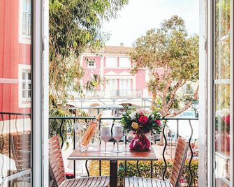 Le Suffren Hôtel - Port Grimaud - Balkón