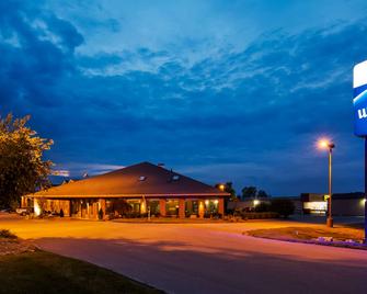 Best Western Norwalk - Norwalk - Edificio