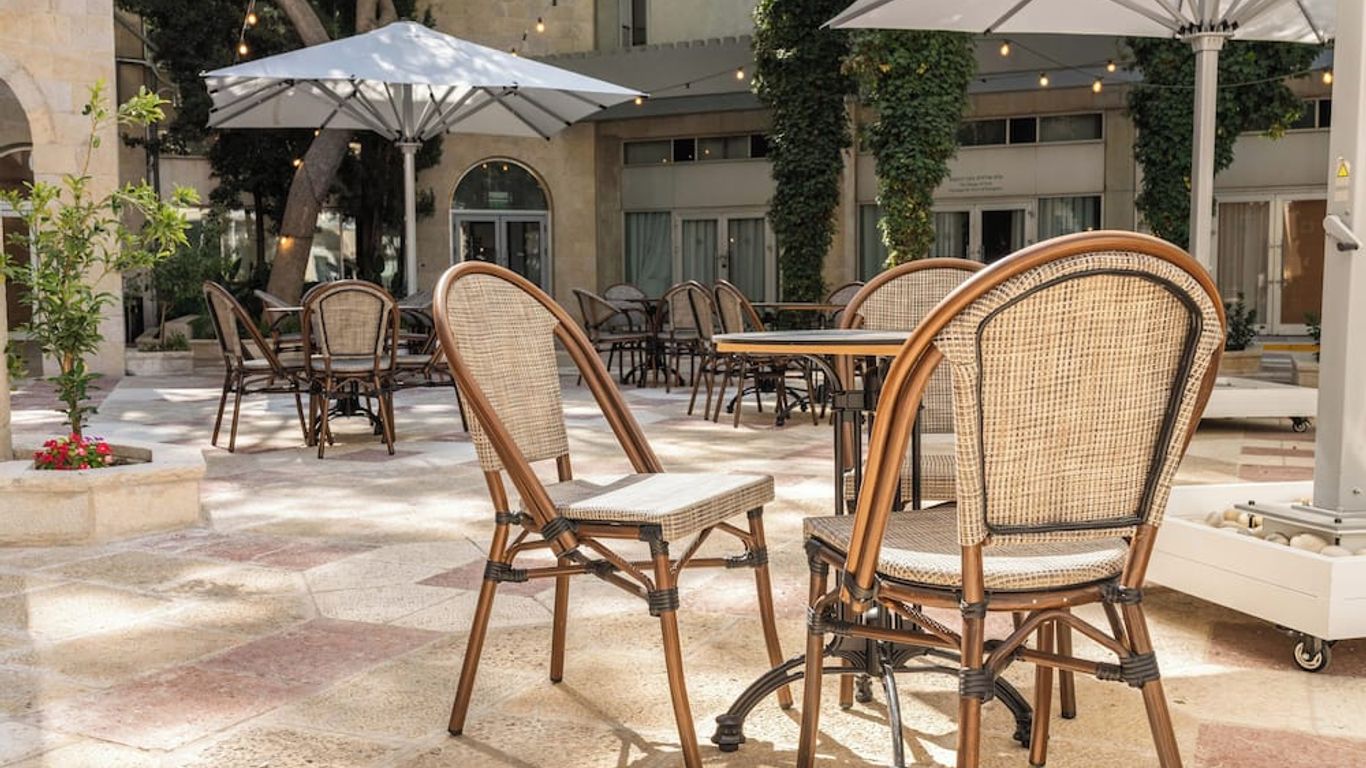 هوتل بيت شمول