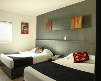 Home Suites Rotarismo - Culiacán - Phòng ngủ