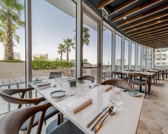 FIVE Jumeirah Village Dubai - Dubái - Restaurante