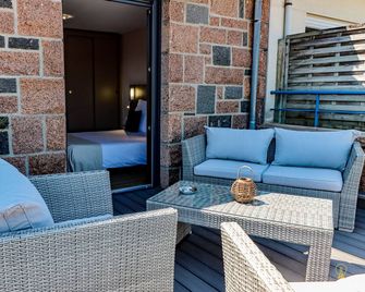 Logis Hôtel du Parc - Perros-Guirec - Patio