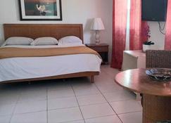 Aruba Sunrise Studio Apartment - Sint Nicolaas - Bedroom
