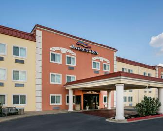 Baymont by Wyndham Lawton - Lawton - Building