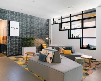 Atura Wellington - Wellington - Living room