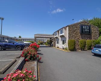 Red Lion Inn & Suites Vancouver - Vancouver - Building