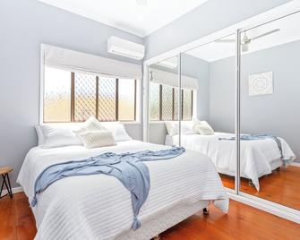 Perfect Cooee Bay Beach Getaway! - Yeppoon - Ložnice