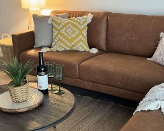 Stylish Loft in Red Hot Lofts Devonport - Devonport - Soggiorno