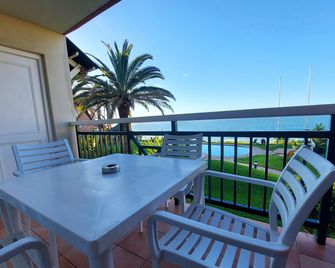 First Group Brookes Hill Suites - Port Elizabeth - Balcony