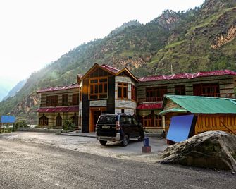 OYO Hotel Anupam - Kasol - Edificio