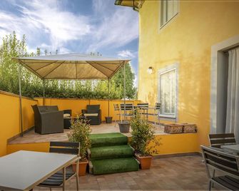 B&B Alma - Lucca - Patio