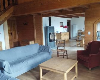 Nice family chalet, close to Les Saisies, Les Contamines, very easy access - Villard-sur-Doron - Salon