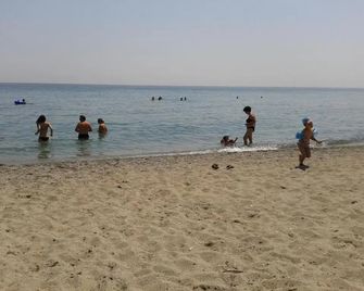 Hotel Geromichalos - Paralia Skotinas - Пляж