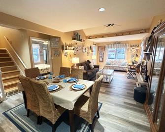Lake Erie Beach House In Quiet Communitty. - Huron - Їдальня