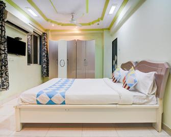 Hotel O Home Bunglow No - Mumbai - Bedroom