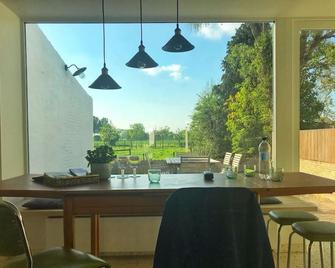 Huisje Nummer Tien - Sint-Laureins - Comedor