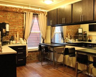 إن أون فولسوم - سان فرانسسكو - مطبخ