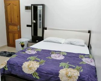 Ranvinainn Home Stay - Thulhaadhoo - Habitación