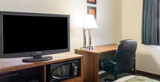 Quality Inn & Suites Vail Valley - Eagle