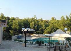 Terra Relaxa - Loutraki - Pool