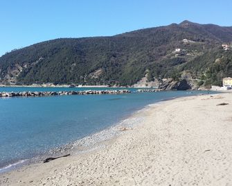Orto dei Rolli - Moneglia - Strand