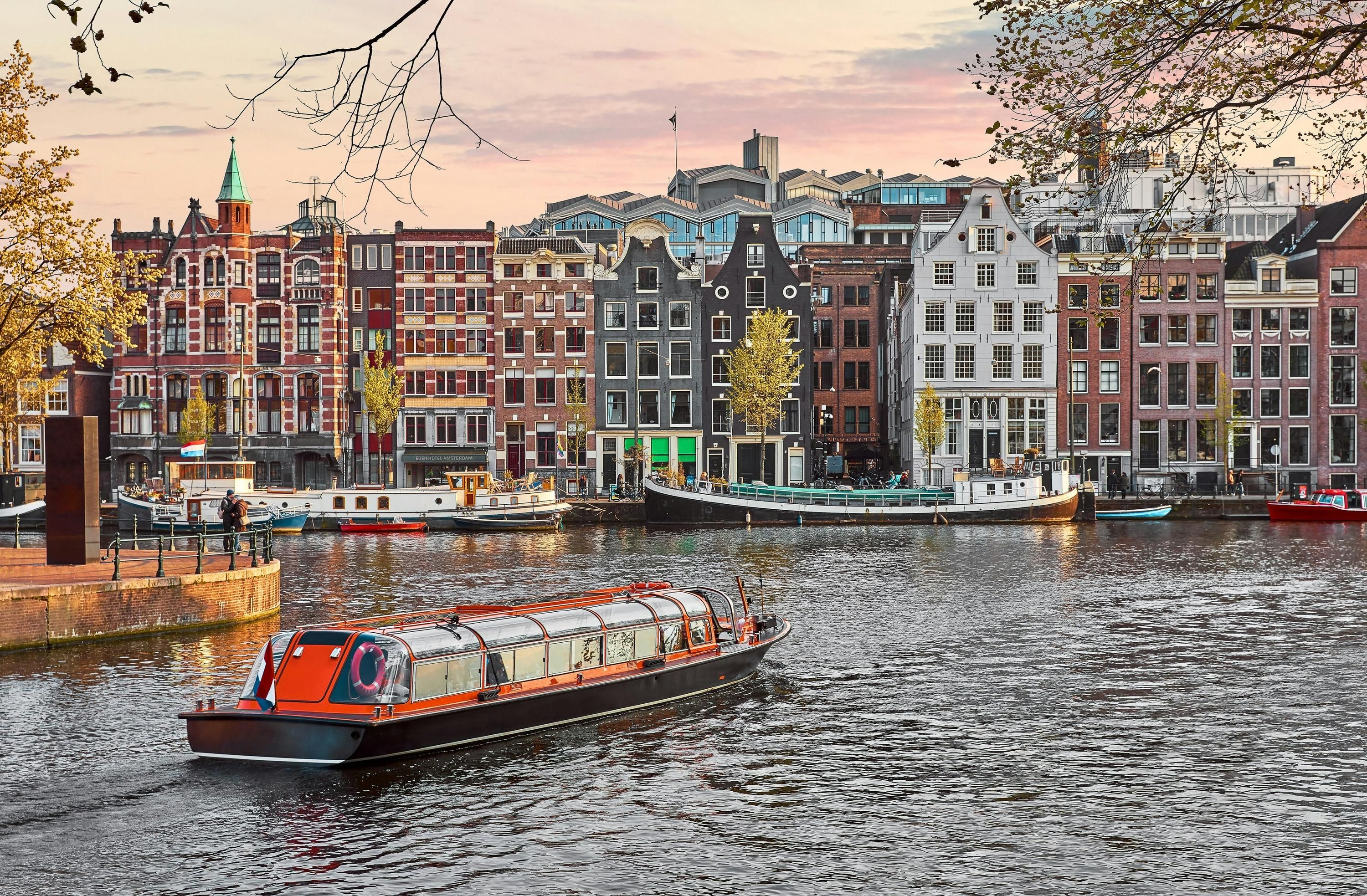 Nyx Amsterdam Rembrandtsquare