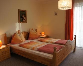 Appartementhaus Alpina - Flattach - Schlafzimmer