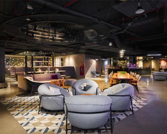 Tru by Hilton Thai Binh City Centre - Thai Binh - Lounge