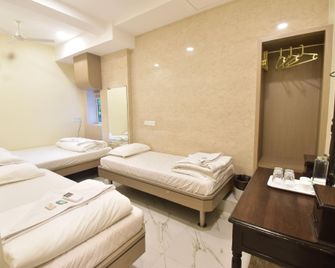 City Guest House - Bombay - Sovrum