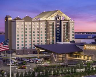 Horseshoe Lake Charles - A Caesars Rewards Destination - Westlake - Building