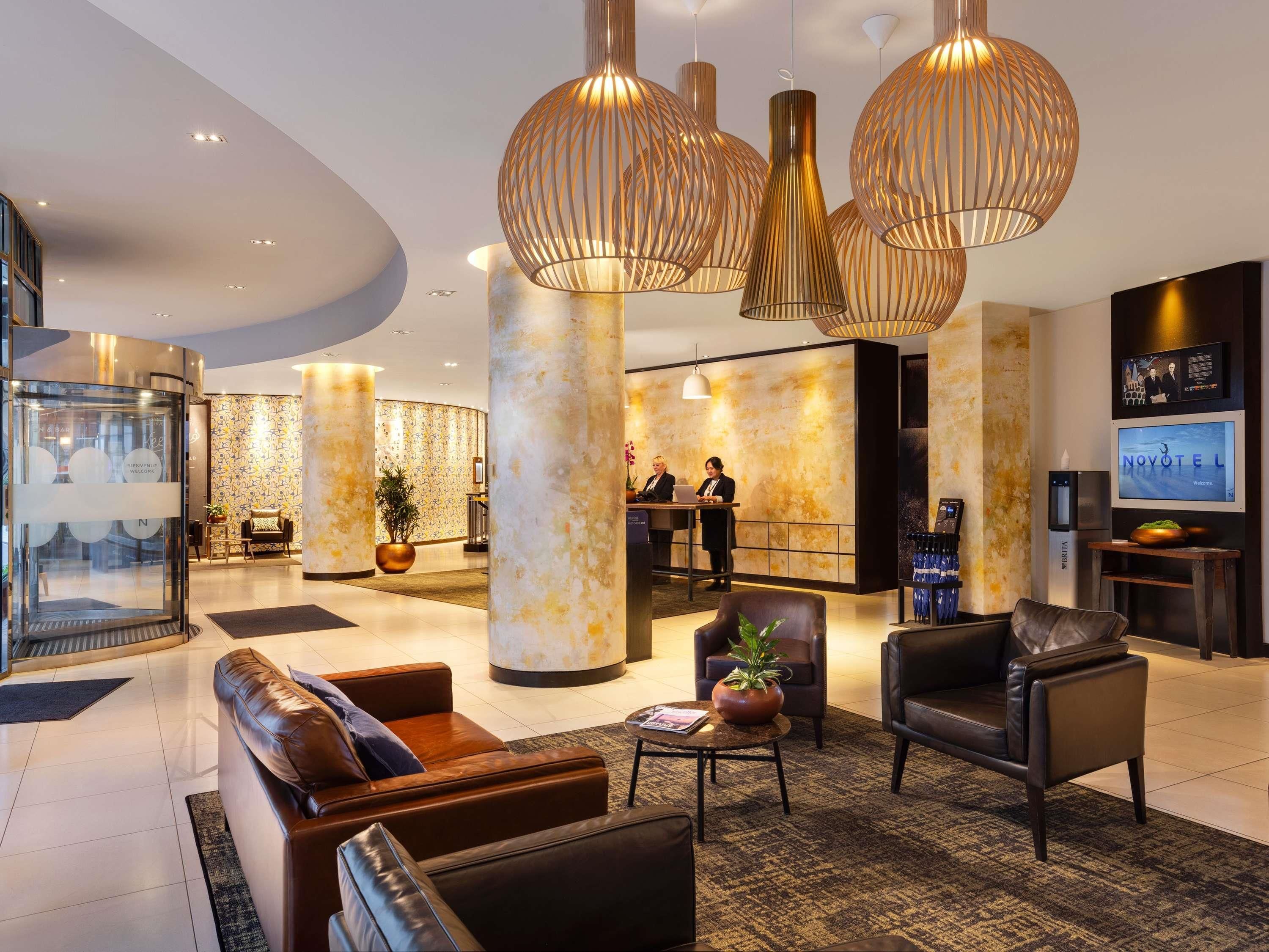 Novotel London Tower Bridge - London - Lobby