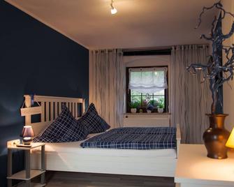 Romantik Landhaus - Dresden - Schlafzimmer