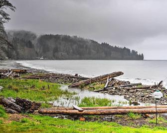Waterfront Sekiu Escape - 9 Mi to Neah Bay! - Sekiu - Habitación