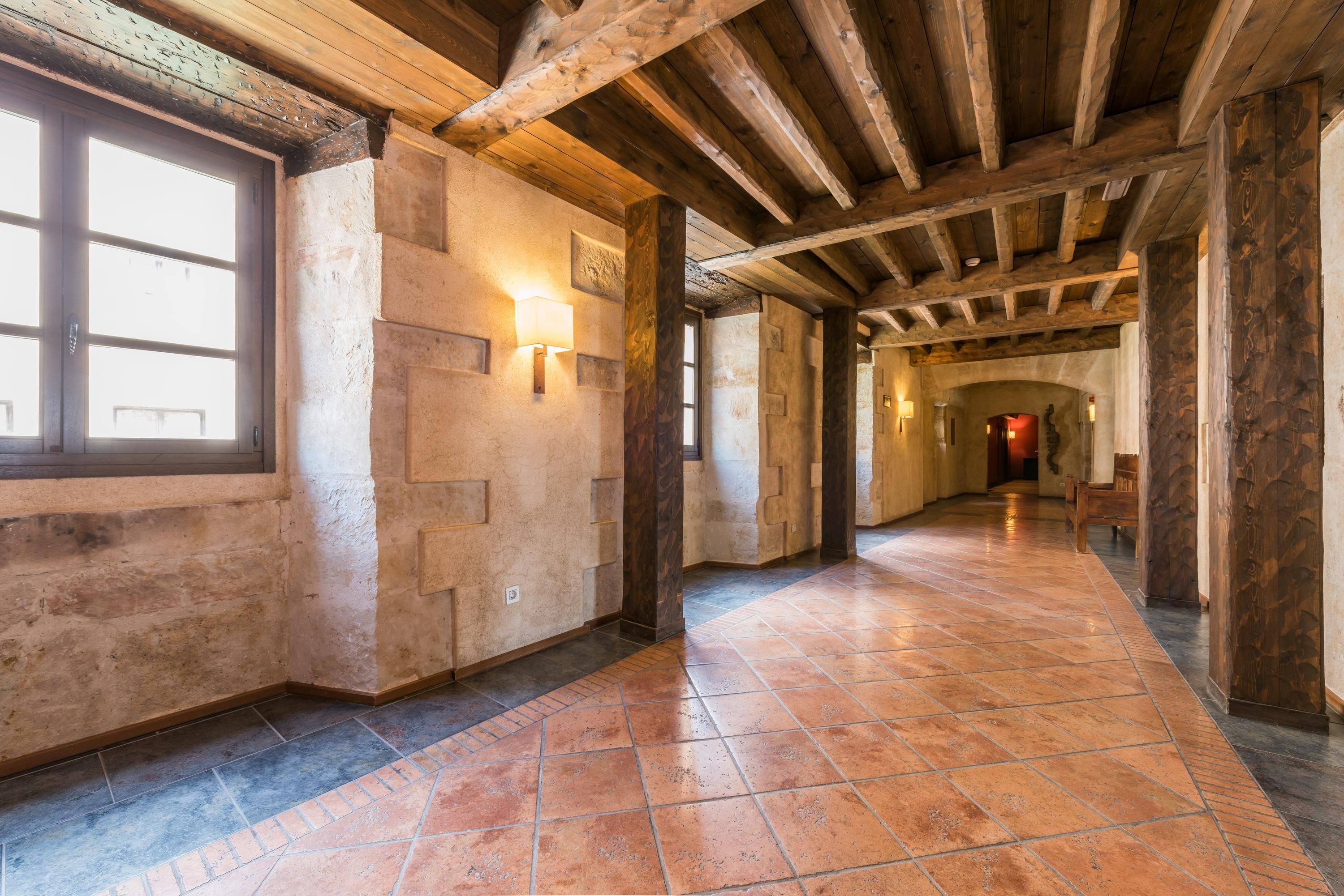 Hospes Palacio de San Esteban - Salamanca - Hallway