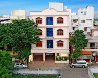 Hotel Aira Park - Salem - Edificio