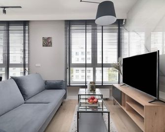 Easy Rent Apartments - Kompozytorów Old Town View, Free Parking, 24h Check-In - Lublin - Stue